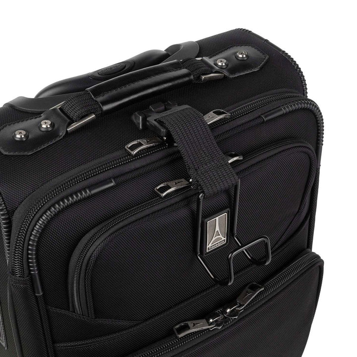 TravelPro FlightCrew 5 Slim Expandable Rollaboard