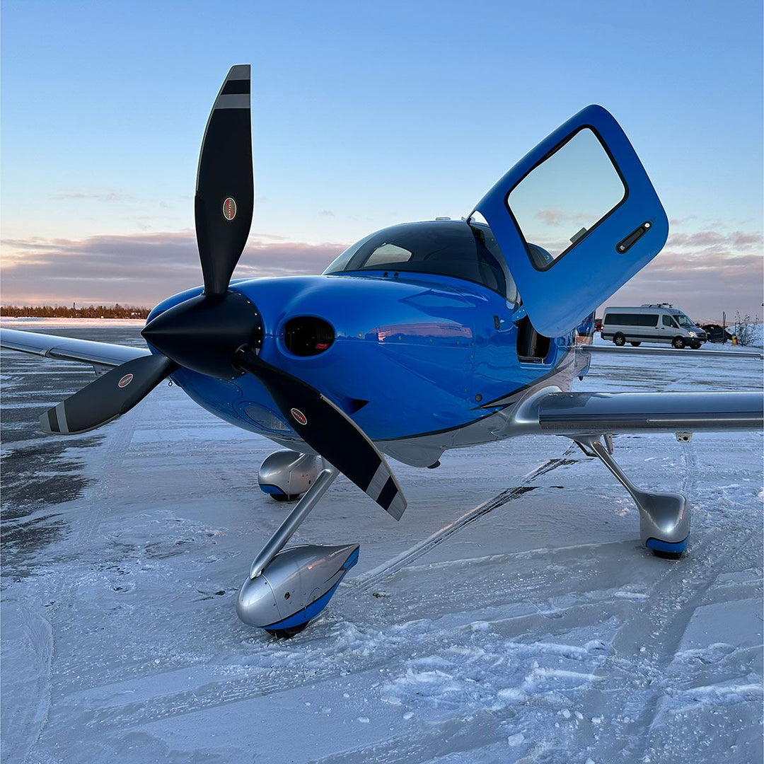 Limited Edition Cirrus SR22-G6 Turbo Die-Cast Model