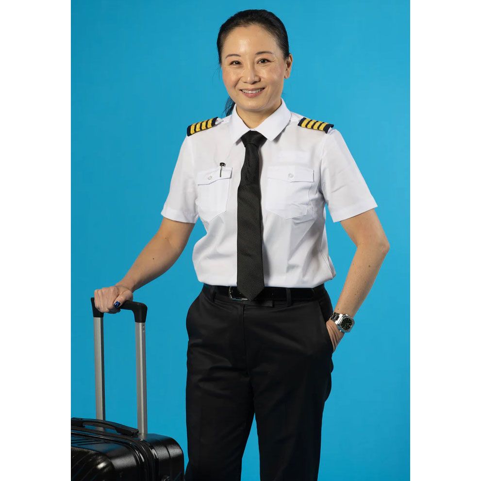 Women's Short Sleeve Pilot Shirt (Classic Athletic Fit)