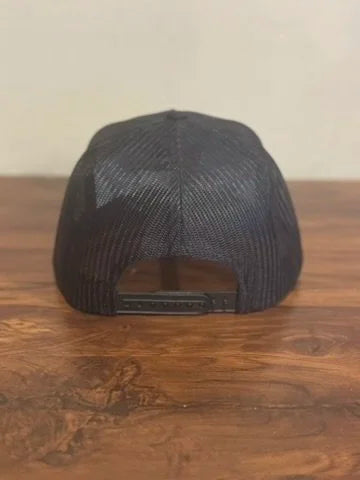 Mini-MAX USA Black Trucker Hat â Embroidered Snapback Cap
