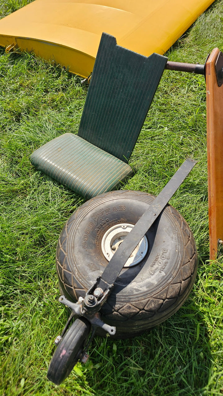 FlyBaby project seat, wheels and tailwheel components